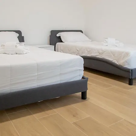 Welc-om Via Cordevole Apartament *